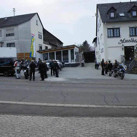 Landgasthaus Moselhoehe * Liesenich