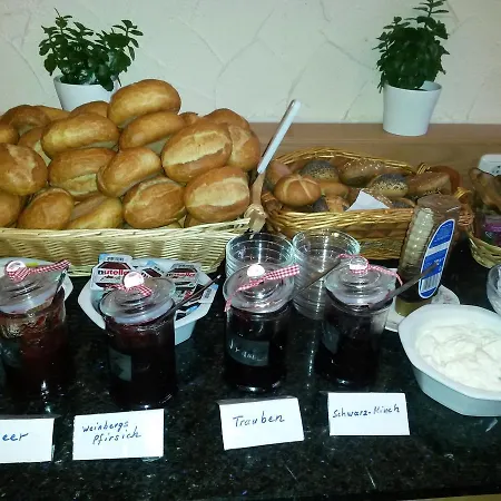 Landgasthaus Moselhoehe Inn