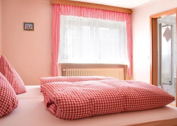 Landgasthaus Moselhoehe Herberg