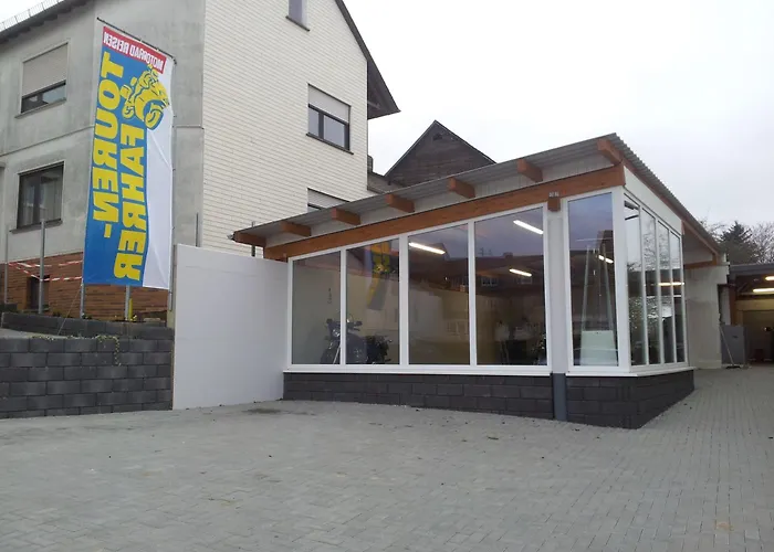 Landgasthaus Moselhoehe * Liesenich