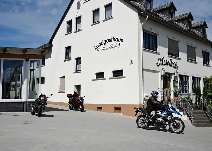 Herberg Landgasthaus Moselhoehe *